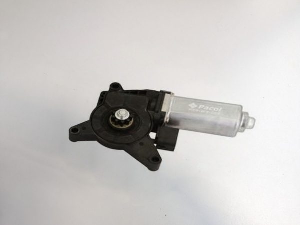 Window Lifter Electric Motor - R/H